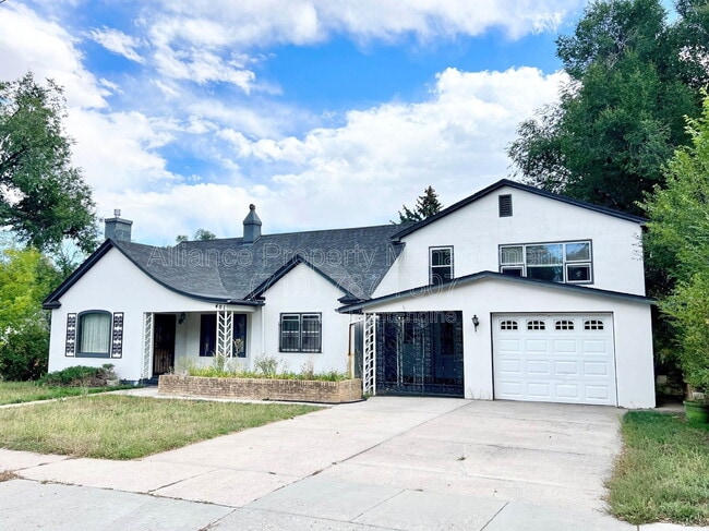 401 Cheyenne Blvd in Colorado Springs, CO - Building Photo - Building Photo