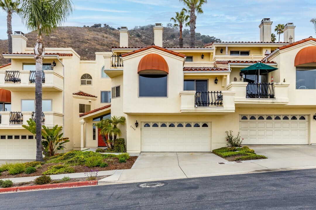 2084 Costa del Sol in Pismo Beach, CA - Building Photo