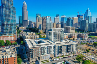 500 West Trade in Charlotte, NC - Building Photo - Building Photo