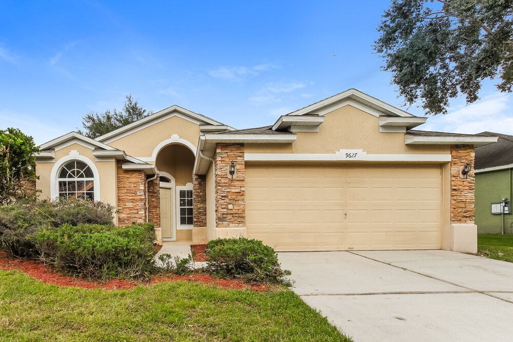 9627 Myrtle Creek Ln in Orlando, FL - Building Photo