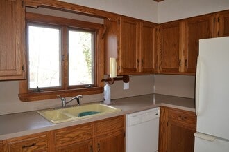 1421 Morton Ave in New Bedford, MA - Building Photo - Building Photo