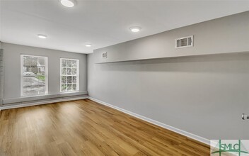 916 E 35th St in Savannah, GA - Building Photo - Building Photo