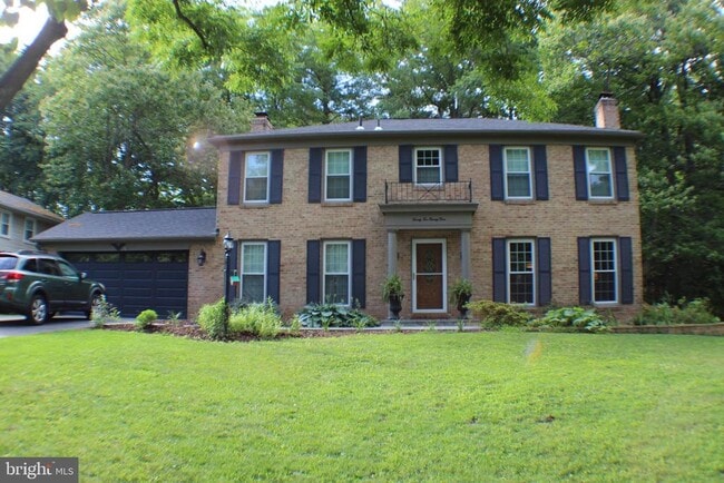 property at 2223 Abbotsford Dr