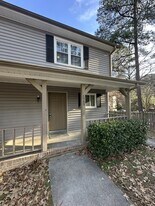 4908 N New Hope Rd in Raleigh, NC - Building Photo