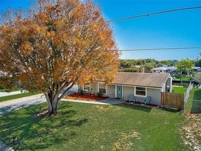 716 Ixora Ave in Ellenton, FL - Building Photo - Building Photo