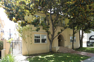 121 N Swall Dr in Beverly Hills, CA - Building Photo - Building Photo