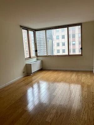 350 W 50th St in New York, NY - Foto de edificio