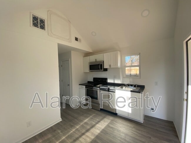 1515 Kimberly Rd in Charlotte, NC - Building Photo - Building Photo