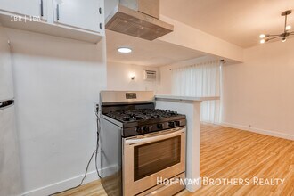 937 S Roberts St in Anaheim, CA - Building Photo - Building Photo