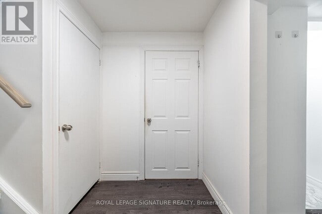 property at 406 Tamarack Dr