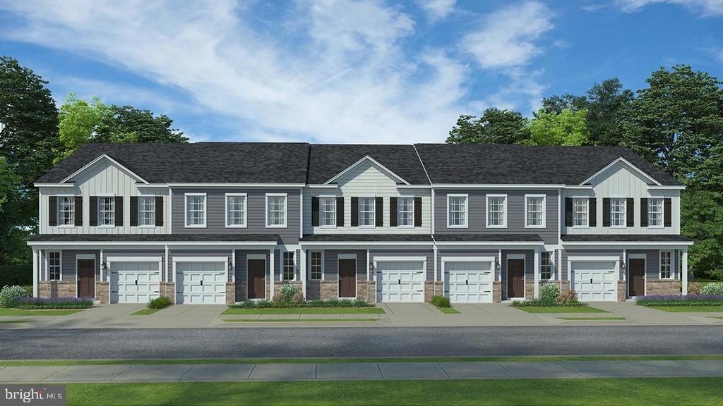 1107 Meadowlark Dr in Fogelsville, PA - Building Photo
