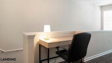 2801 Biltmore Park Dr, Unit 14-107 in Orlando, FL - Foto de edificio - Building Photo