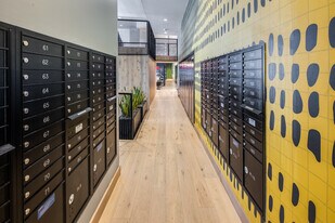 Pixon in Orlando, FL - Building Photo