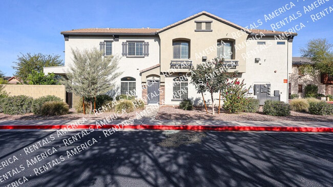 2727 N Price Rd in Chandler, AZ - Building Photo - Building Photo