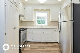 304 Springtime Dr in Greensboro, NC - Foto de edificio - Building Photo