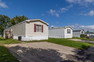 Ortega Village in Jacksonville, FL - Building Photo - Building Photo