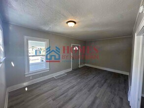 707 Jackson Ave in Evansville, IN - Building Photo - Building Photo