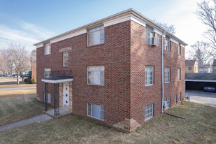 2668 Whiteway Rd Apartments