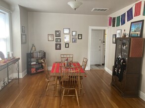 7137 Tulane Ave, Unit 7137 in University City, MO - Building Photo - Building Photo