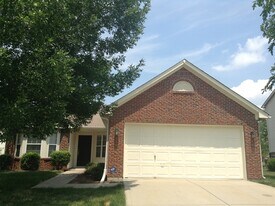 10136 Honeywell Ln in Indianapolis, IN - Building Photo