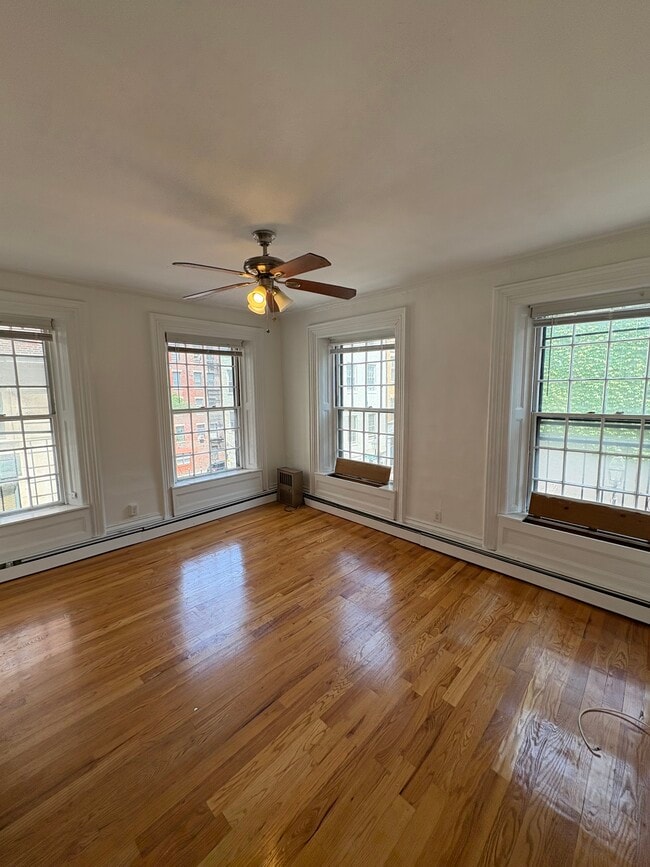 20 Joy St, Unit 4