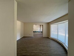 6646 Hillwood Ln in Dallas, TX - Building Photo - Building Photo