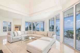 120 Jupiter Key Rd in Jupiter, FL - Building Photo