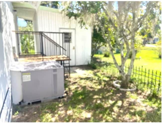 912 Jennifer St in Wildwood, FL - Building Photo - Building Photo