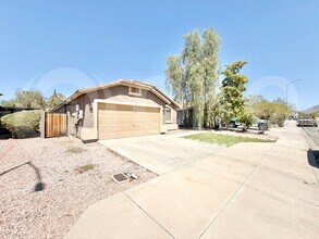 510 N 105th Pl in Mesa, AZ - Building Photo - Building Photo