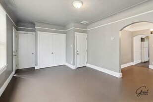 12107 Stoepel St in Detroit, MI - Building Photo