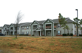 Oxford Place in Okmulgee, OK - Building Photo - Building Photo