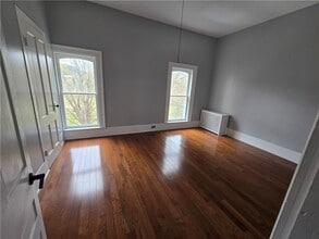 41 Maple St in Afton, NY - Building Photo - Building Photo