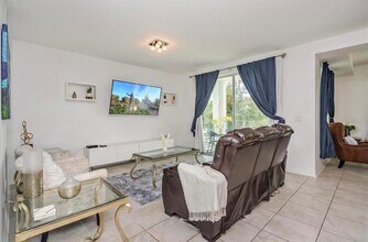 4751 Clock Tower Dr in Kissimmee, FL - Building Photo - Building Photo