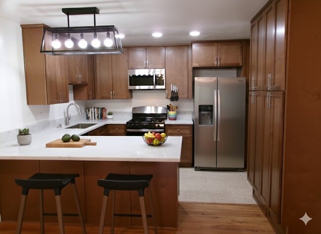 130 Delano St, Unit 1 in Anaheim, CA - Building Photo - Building Photo