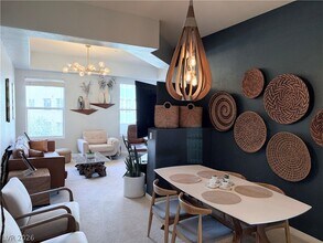 44 E Serene Ave in Las Vegas, NV - Building Photo - Building Photo