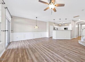 318 Longchamp Ln in Cary, NC - Building Photo - Building Photo