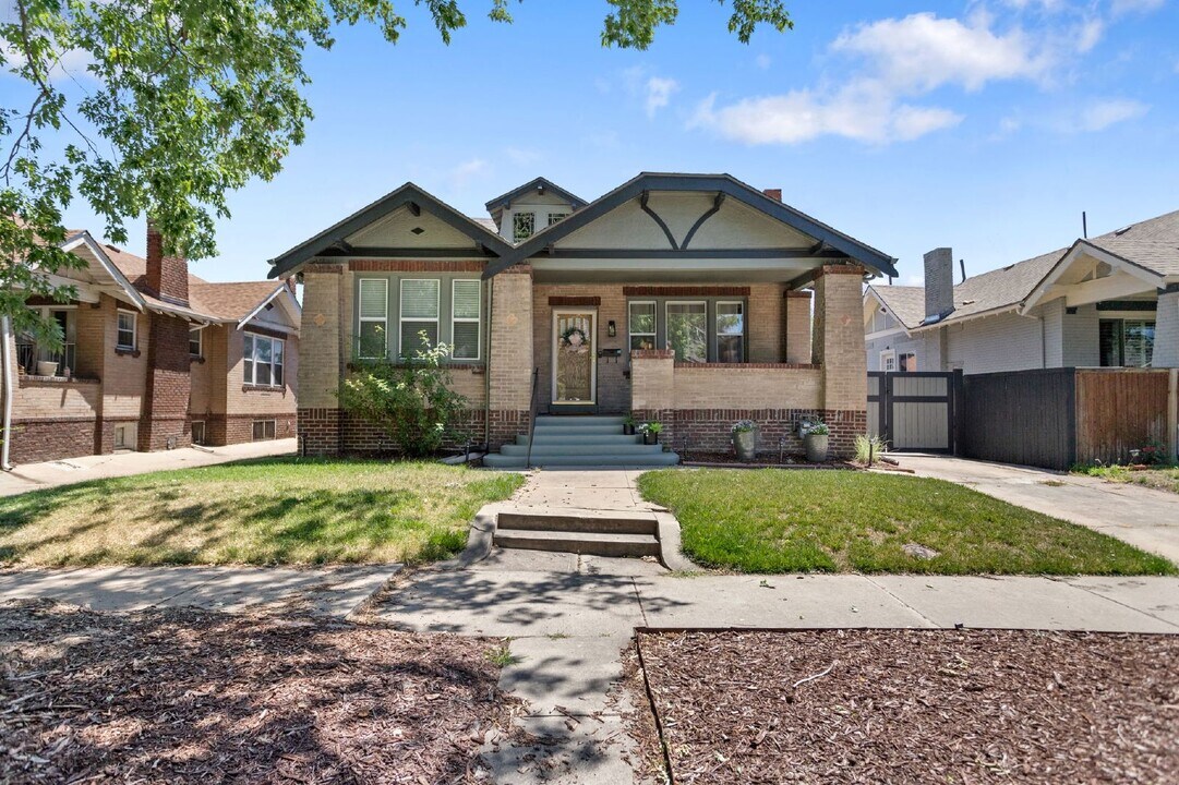 1438 Meade St in Denver, CO - Building Photo