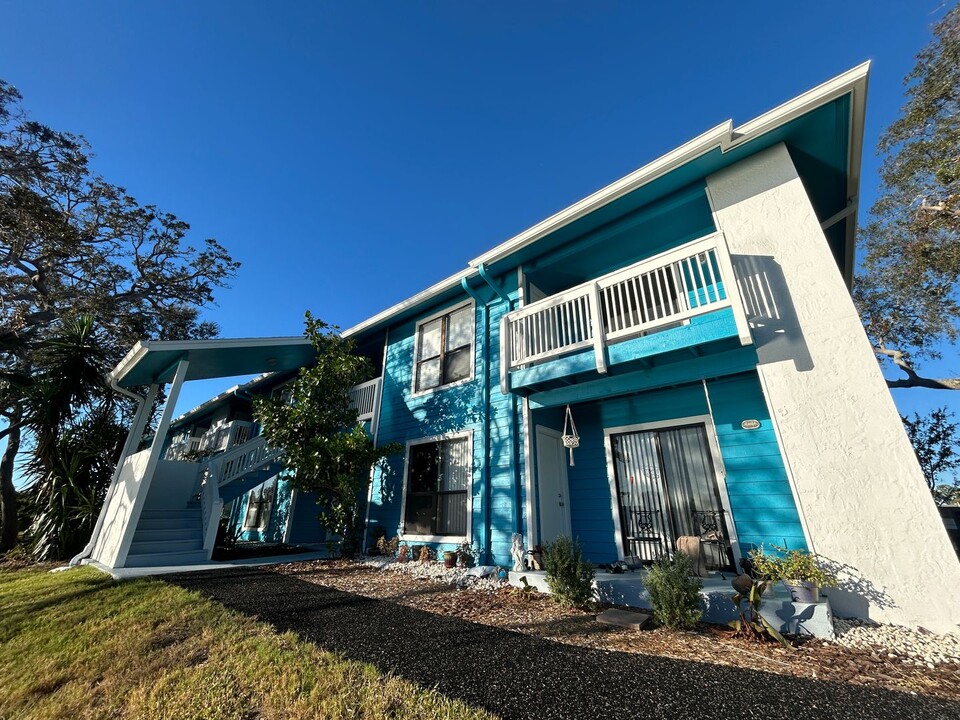 455 Alt 19 in Palm Harbor, FL - Building Photo