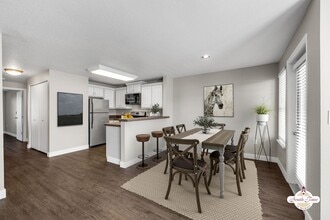 South Parc in Portland, OR - Foto de edificio - Building Photo
