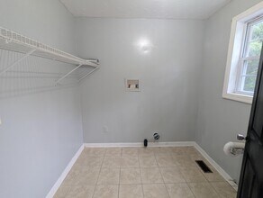 608 Woodyard Rd in Trenton, SC - Building Photo - Building Photo