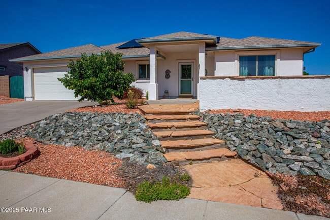 7075 E Horizon Way in Prescott Valley, AZ - Building Photo - Building Photo