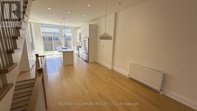 47 Saulter St in Toronto, ON - Building Photo - Building Photo