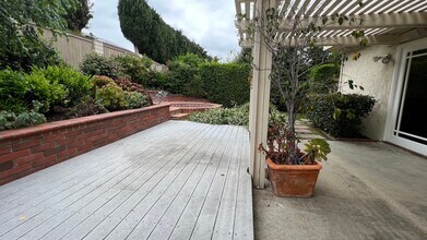 10692 Albany Cir in Villa Park, CA - Building Photo - Building Photo