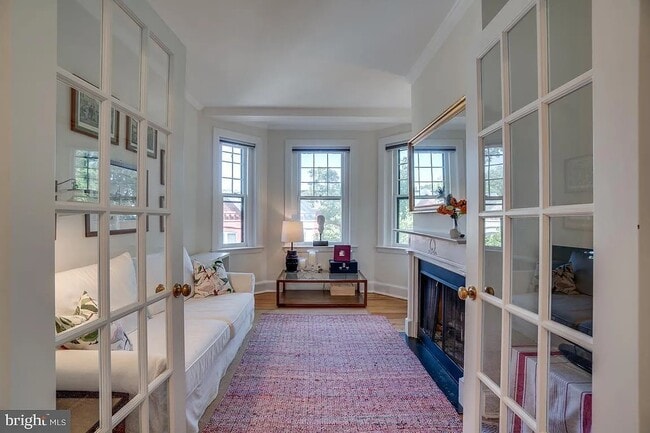 property at 3014 Dent Pl NW