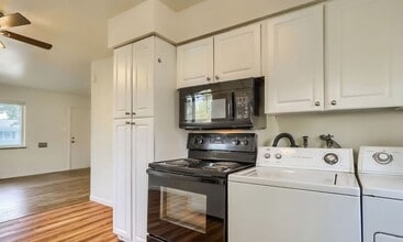 858-868 W Prentice Pl in Littleton, CO - Building Photo - Building Photo