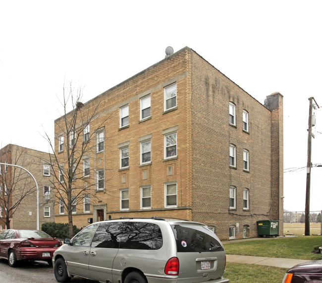 6120-6122 N Hamilton Ave in Chicago, IL - Building Photo - Building Photo