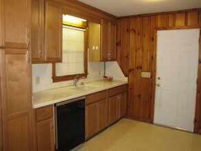 2106 Hart St in Durham, NC - Building Photo - Building Photo