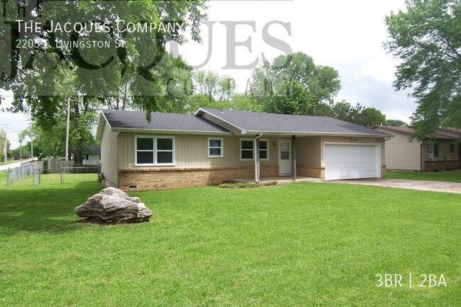 property at 2205 E Livingston St