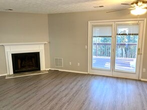 1502 Queen Anne Ct in Sandy Springs, GA - Building Photo - Building Photo