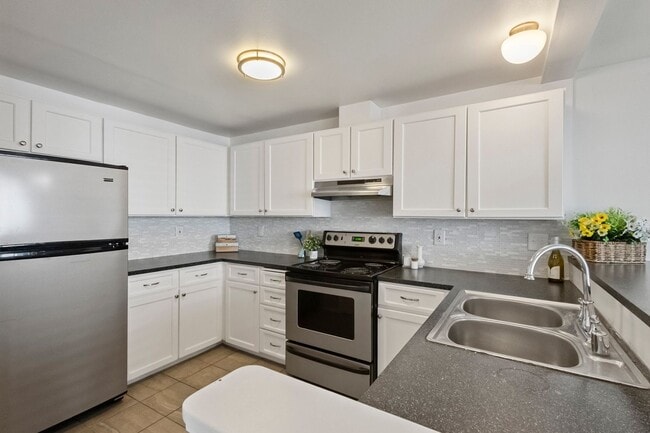730 SE 8th Ave